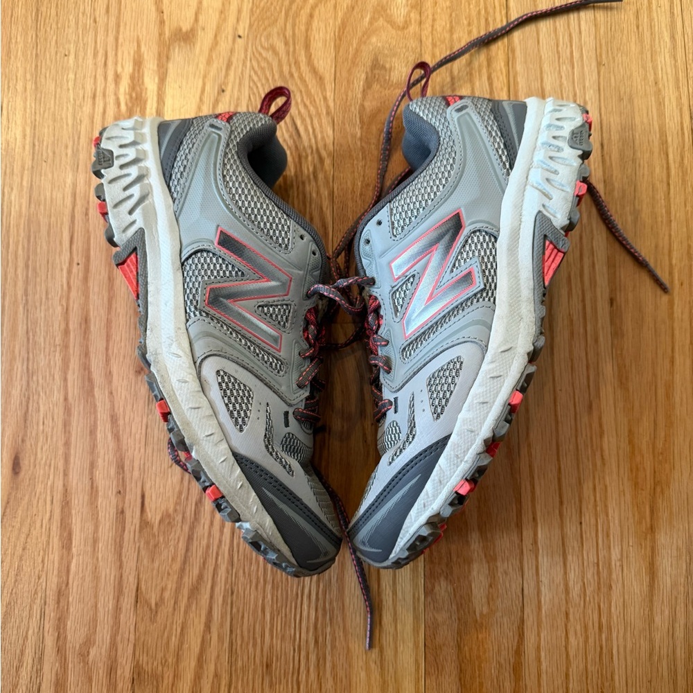 New Balance 412v3 Womens 8.5 D  Trail Athletic Running Shoes WTE412M3 Gray Blue